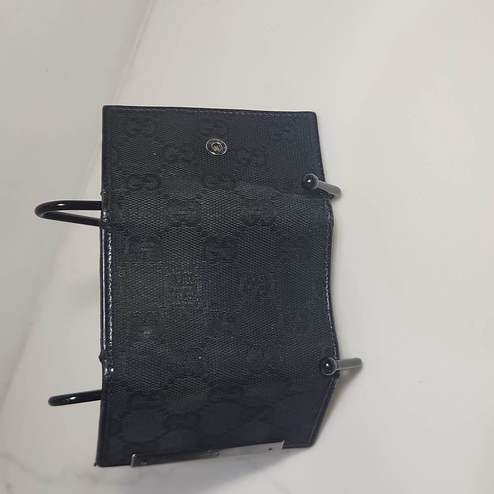 Gucci Key Case EUC - Picture 7 of 11
